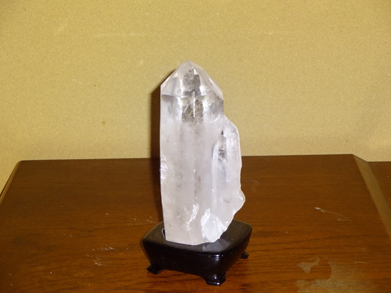 画像1: 水晶原石（台付き） (1)